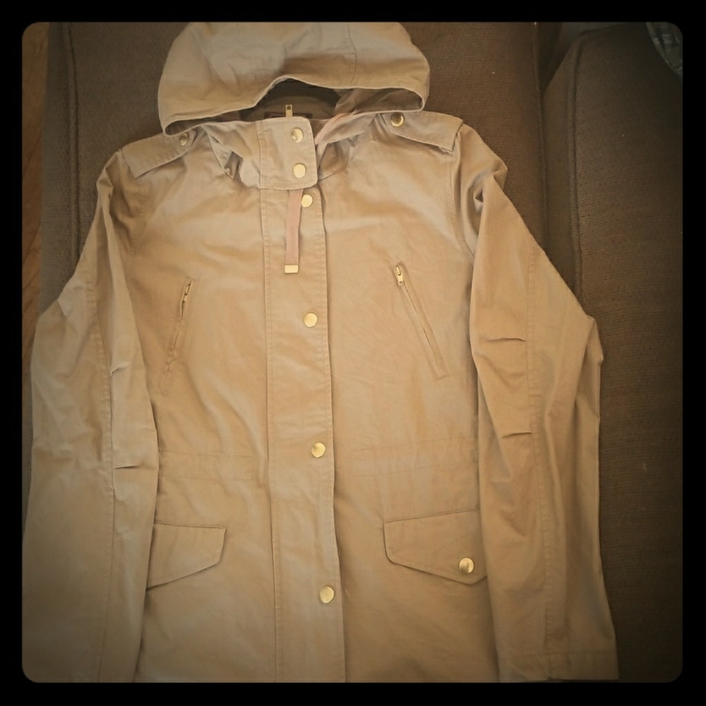 Brand new lightweight jacket